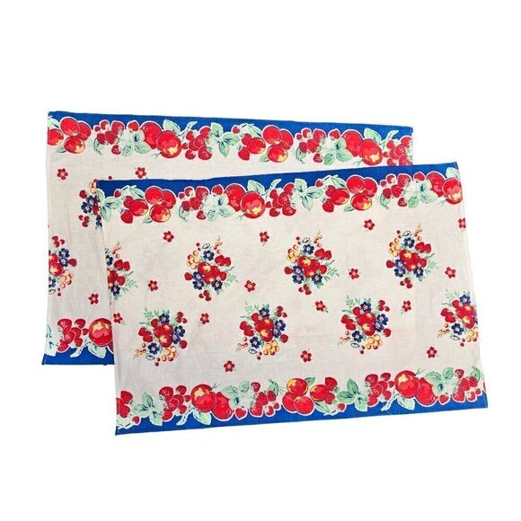 Pair of Vintage Kitsch Fruit Print Cotton Tea Towels Retro Kitchen Decor - Picture 1 of 4